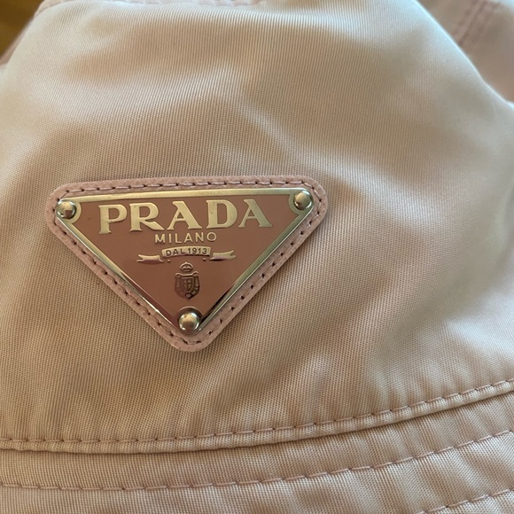 Authentic Prada Re-Nylon bucket hat - Picture 3 of 7